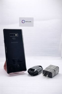 Samsung Galaxy S10 Plus – 128GB – Unlocked-$190 Firm