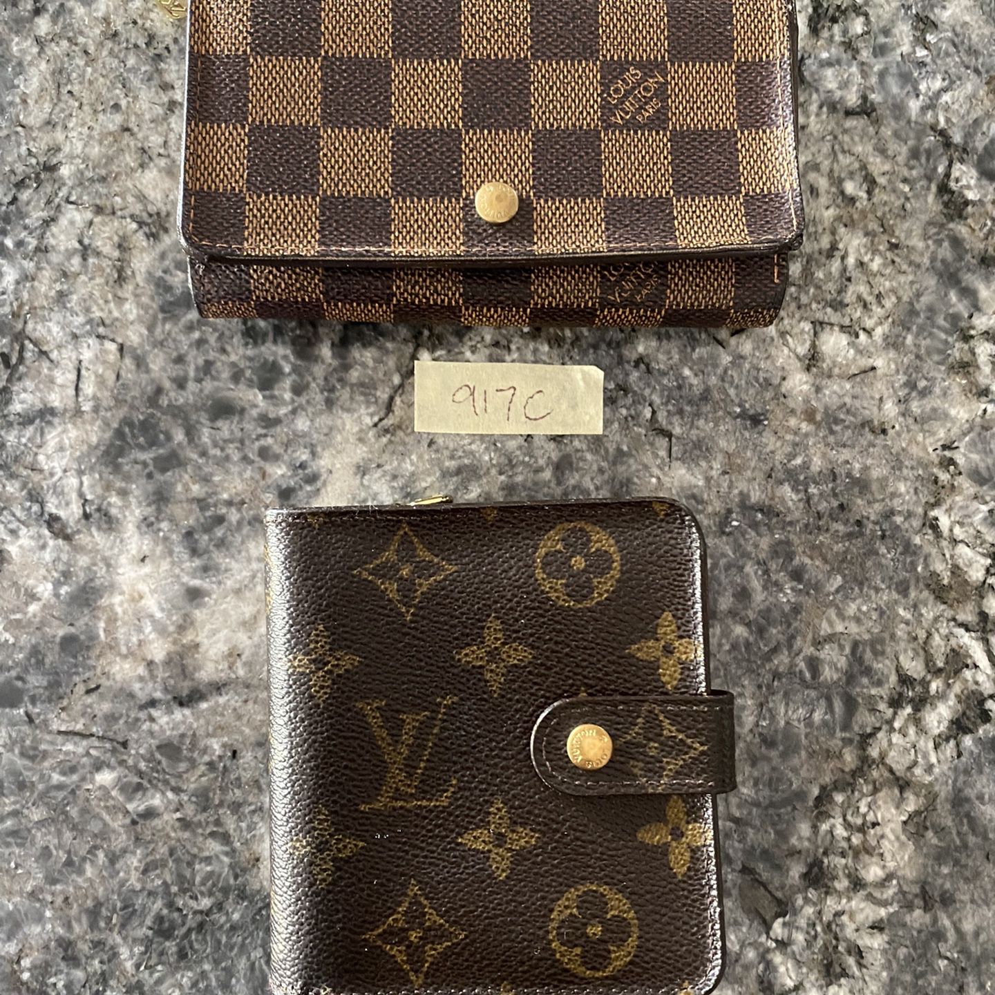 Summer Special Louis Vuitton Wallet Bundle for Sale in Seal Beach, CA -  OfferUp