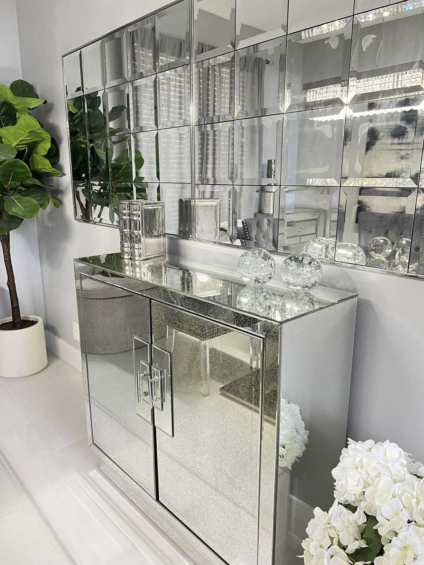 Zgallerie Mirror Console/accent Table/Dresser/Cabinet