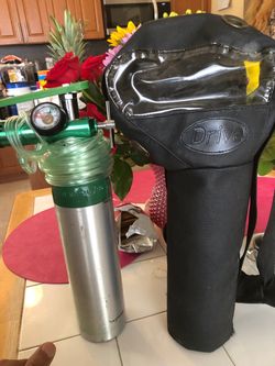 Tanke de oxígeno portátil con estuche