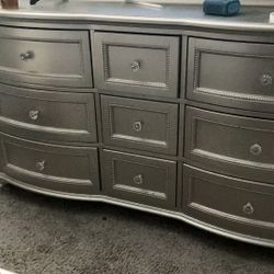 Diamond Night Stand N Dresser With Mirror
