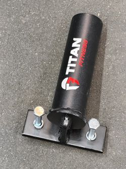 Titan horizontal mounting hole barbell holder