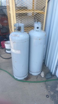 Propane Tanks, 100lbs