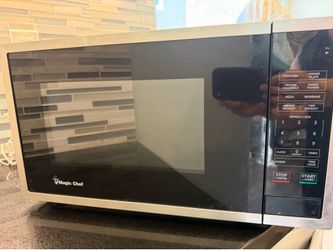 Microwave Oven Magic Chef HMM990ST2