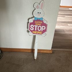 Free Easter Bunny Stop Here Sign