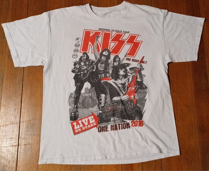 Kiss 2016 Freedom To Rock Gene Paul Tour Concert Shirt