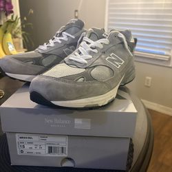 New balance,grey,size 15