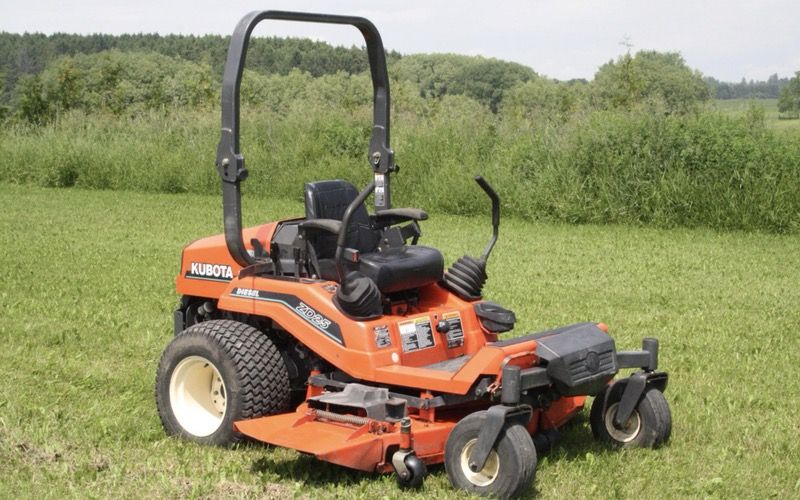Kubota ZD25 DIESEL Zero Turn 60" ONLY 230 Hrs
