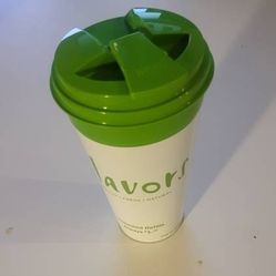Flavors NYC New York City Casual Restaurant White Green Cup Mug Lid

