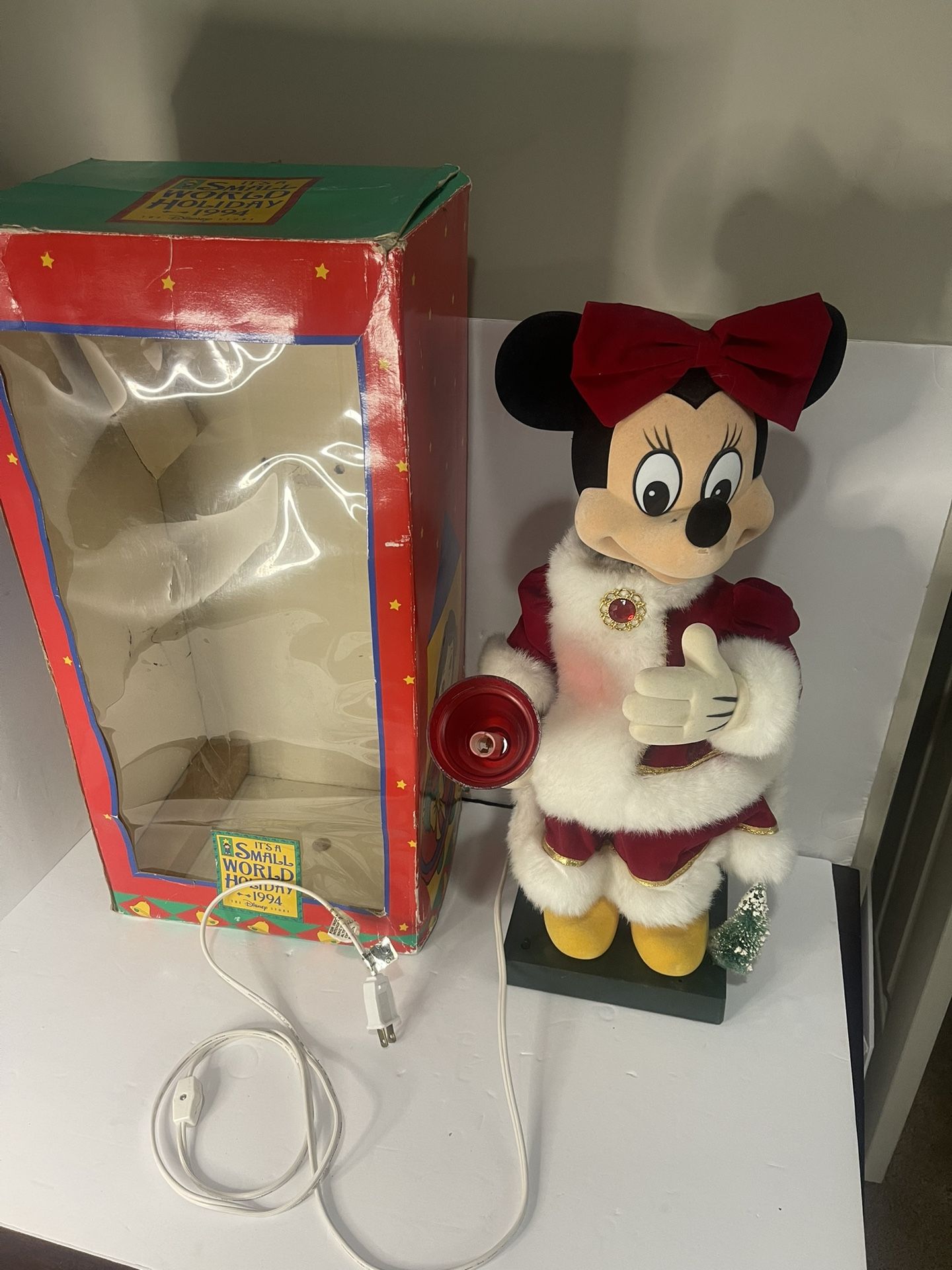 ANIMATED 20" MINNIE MOUSE 1994 It's A Small World HOLIDAY EXCLUSIVE WORKING Read