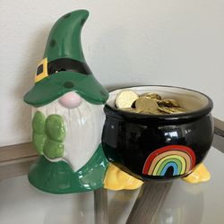 Leprechaun Pot Of Gold Figure (Coins NOT Included)