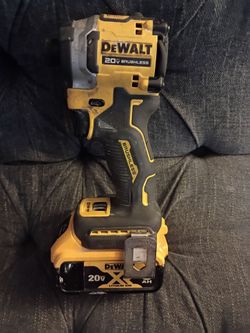 Dewalt impact with 20v battery