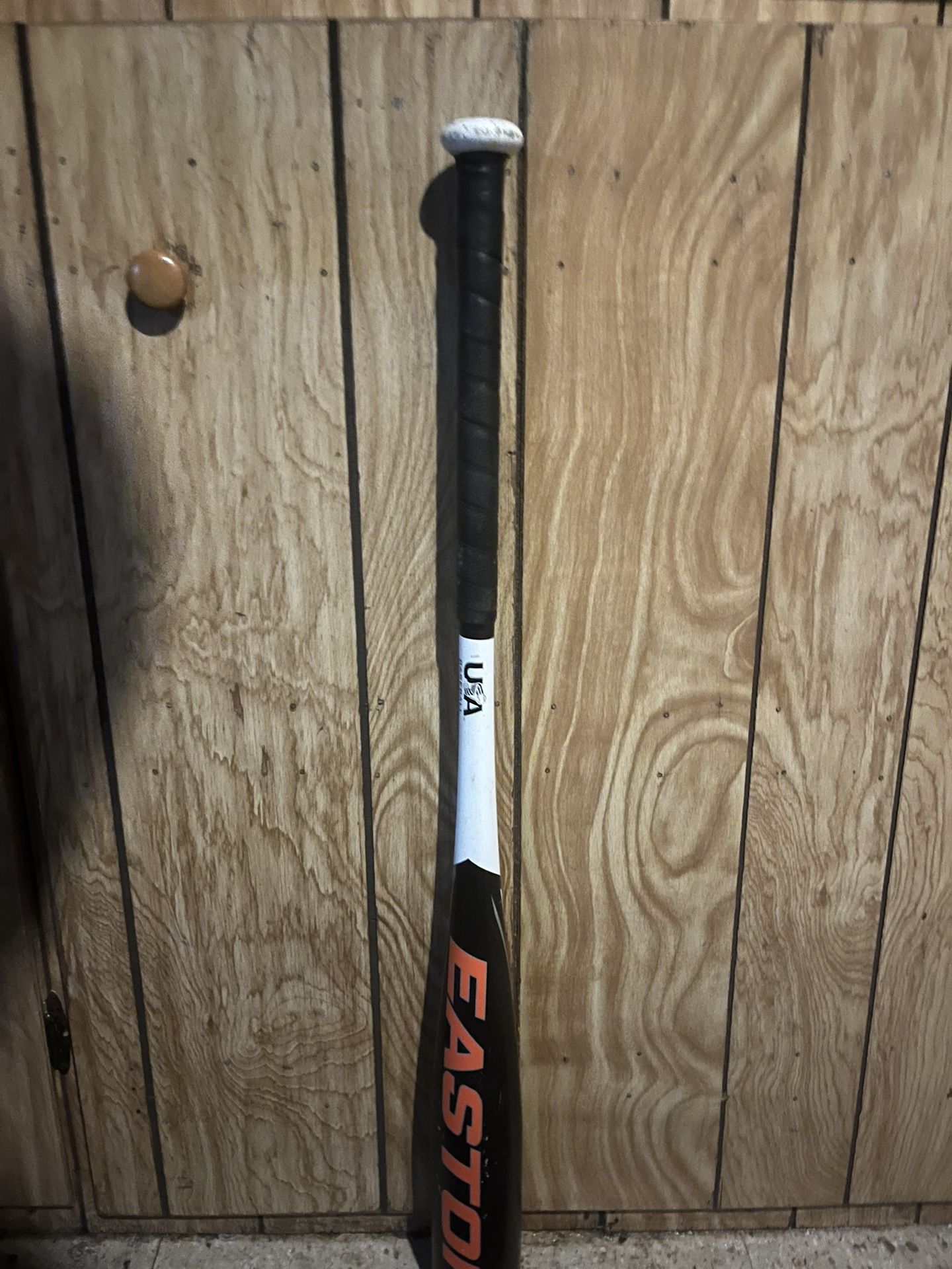 Easton Elevate USA Youth 2 5/8 Baseball Bat (-11)  31 Inch 20 Oz
