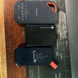 Selling 3 1Tb Ssd Drive