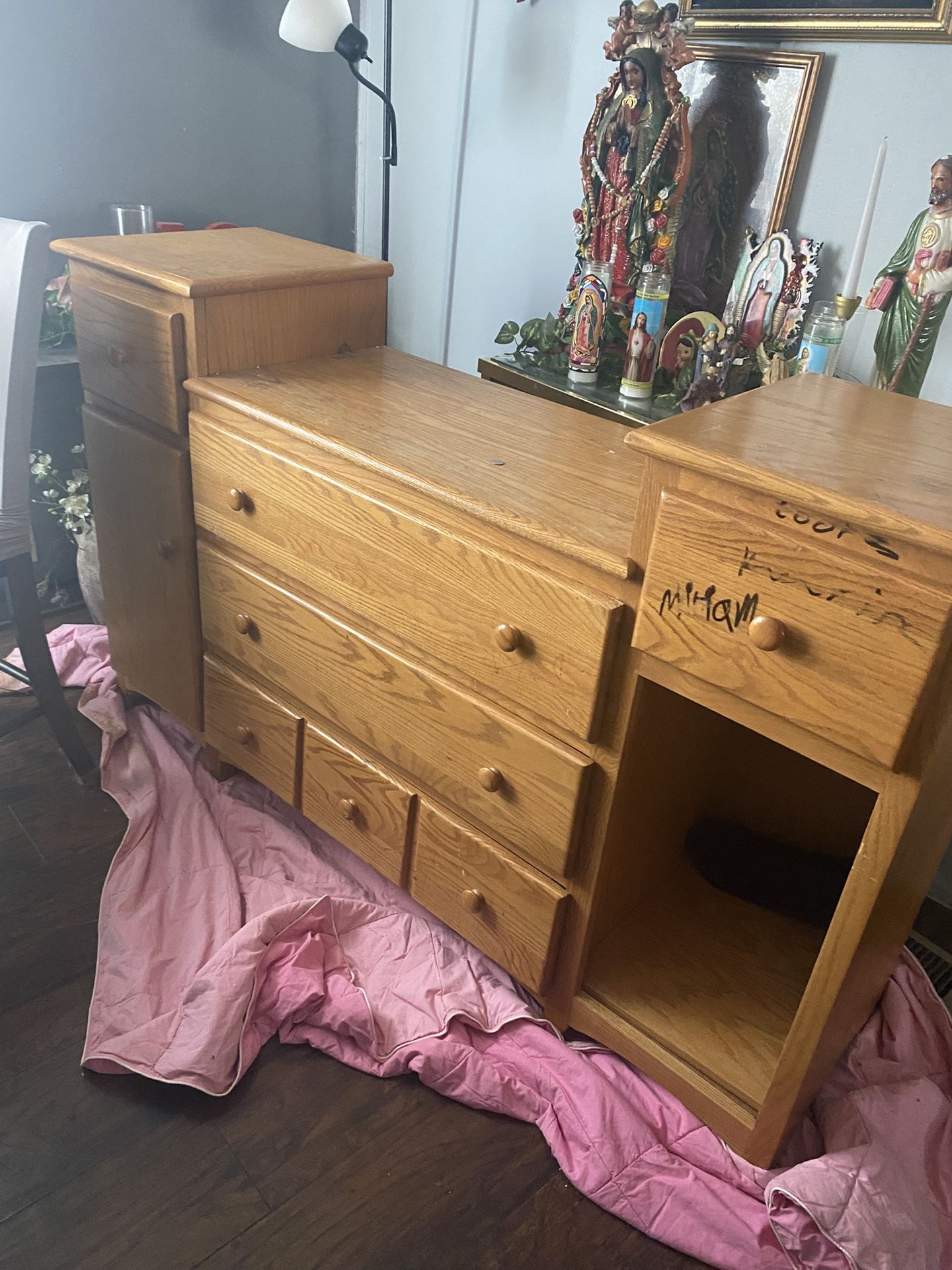 Dresser