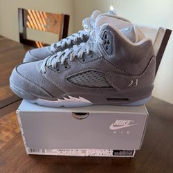 Size 7y - Jordan 5 “wolf grey”