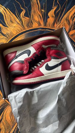 JORDAN 1 HI (SIZE 11)
