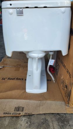 Kohler Santa Rosa toilet