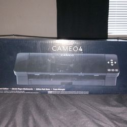 Silhouette Cameo 4  Midnight Black Edition