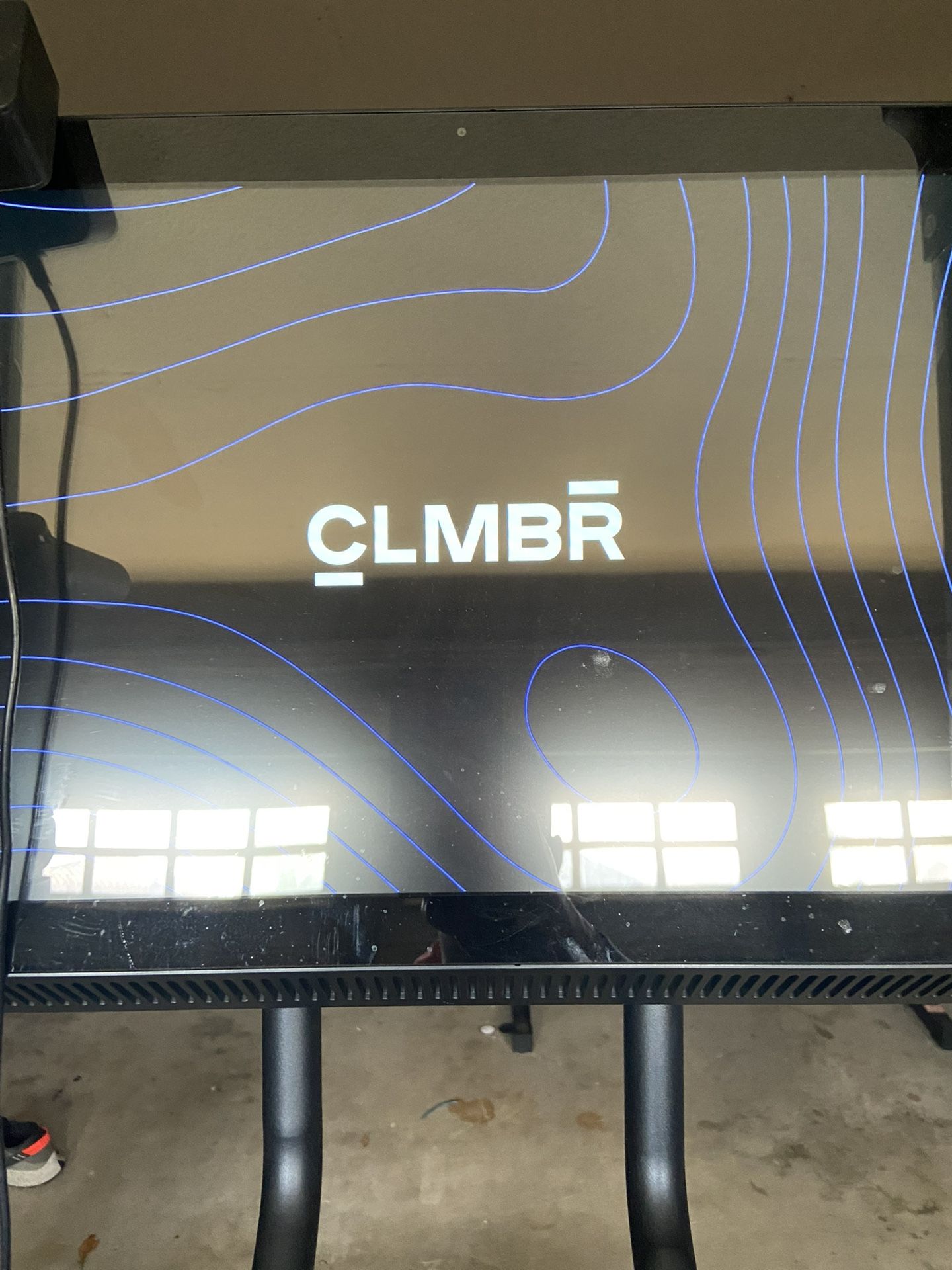 CLMBR Vertical Climber