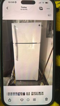 GE large top freezer Fridge
