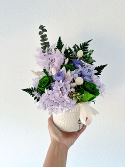 Interior Decor Arrangement 