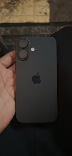 iPhone 16
