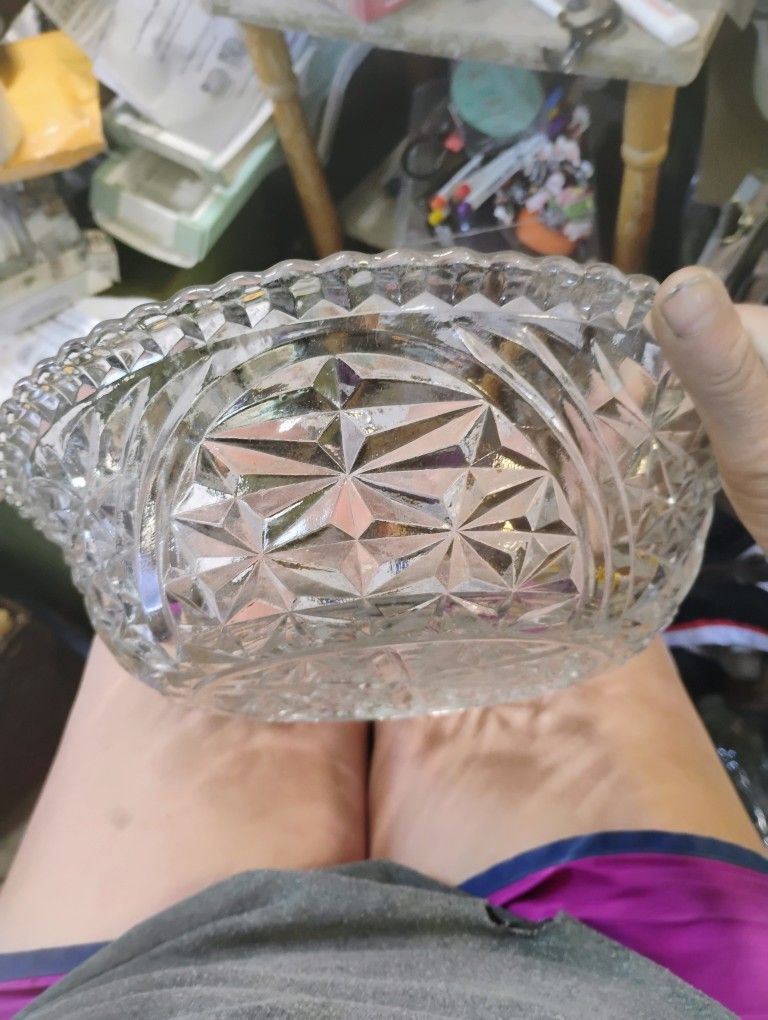 Large Beautiful Crystal Serving Bowl