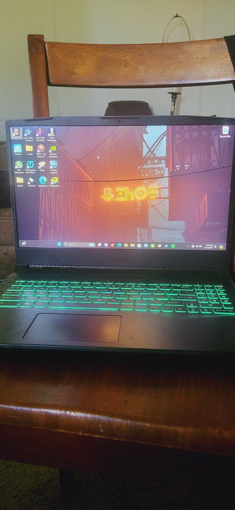 PULSE GL66 gaming Laptop msi (Rtx 3070 Edition)