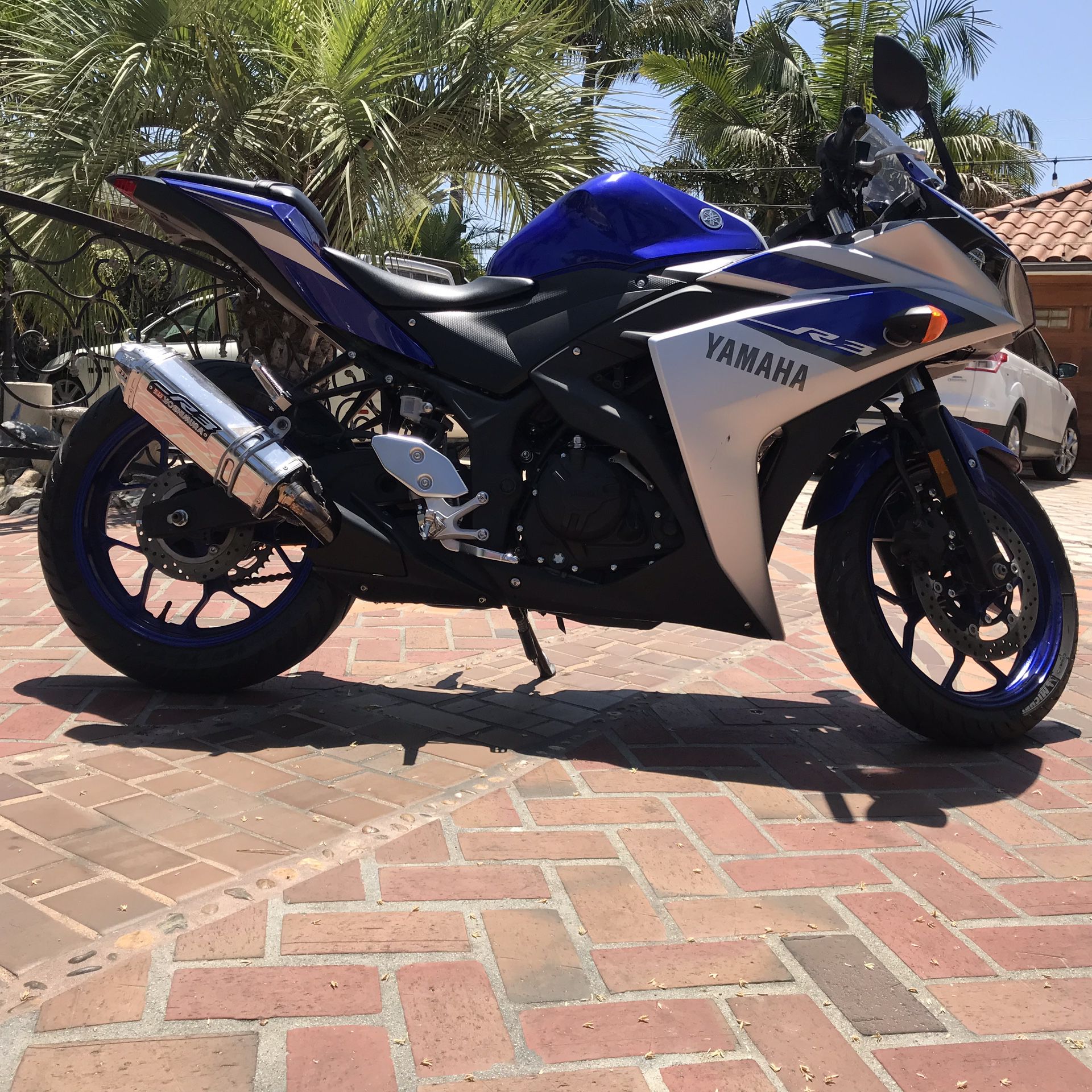 Yamaha R3 2015