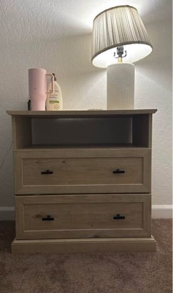 Night stand 26inches