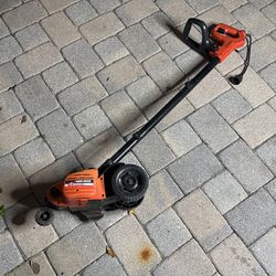 Black & Decker Edgehog Landscaping Edger