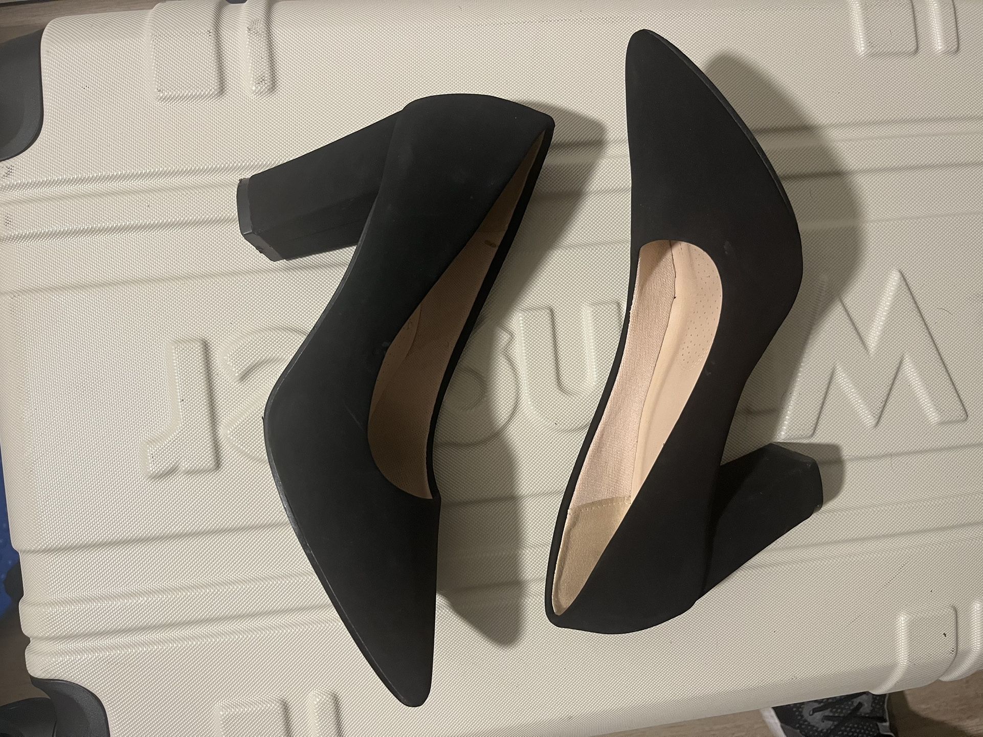 Black Heels Size 8