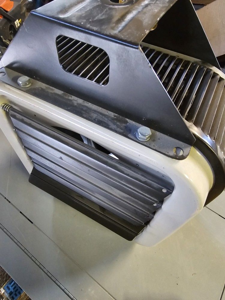Qmark MUH03-81 Electric Unit Heater