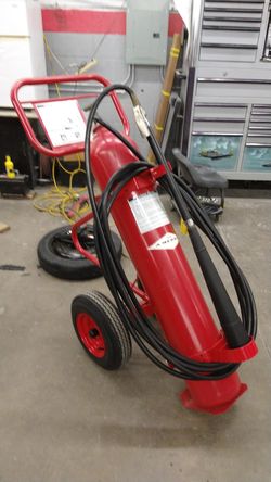 50 lbs carbon dioxide fire extinguisher. Amerex model number 333,334.