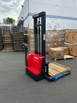 NEW Fully Electric Forklift / Pallet Stacker – Heavy Duty – Ready Today