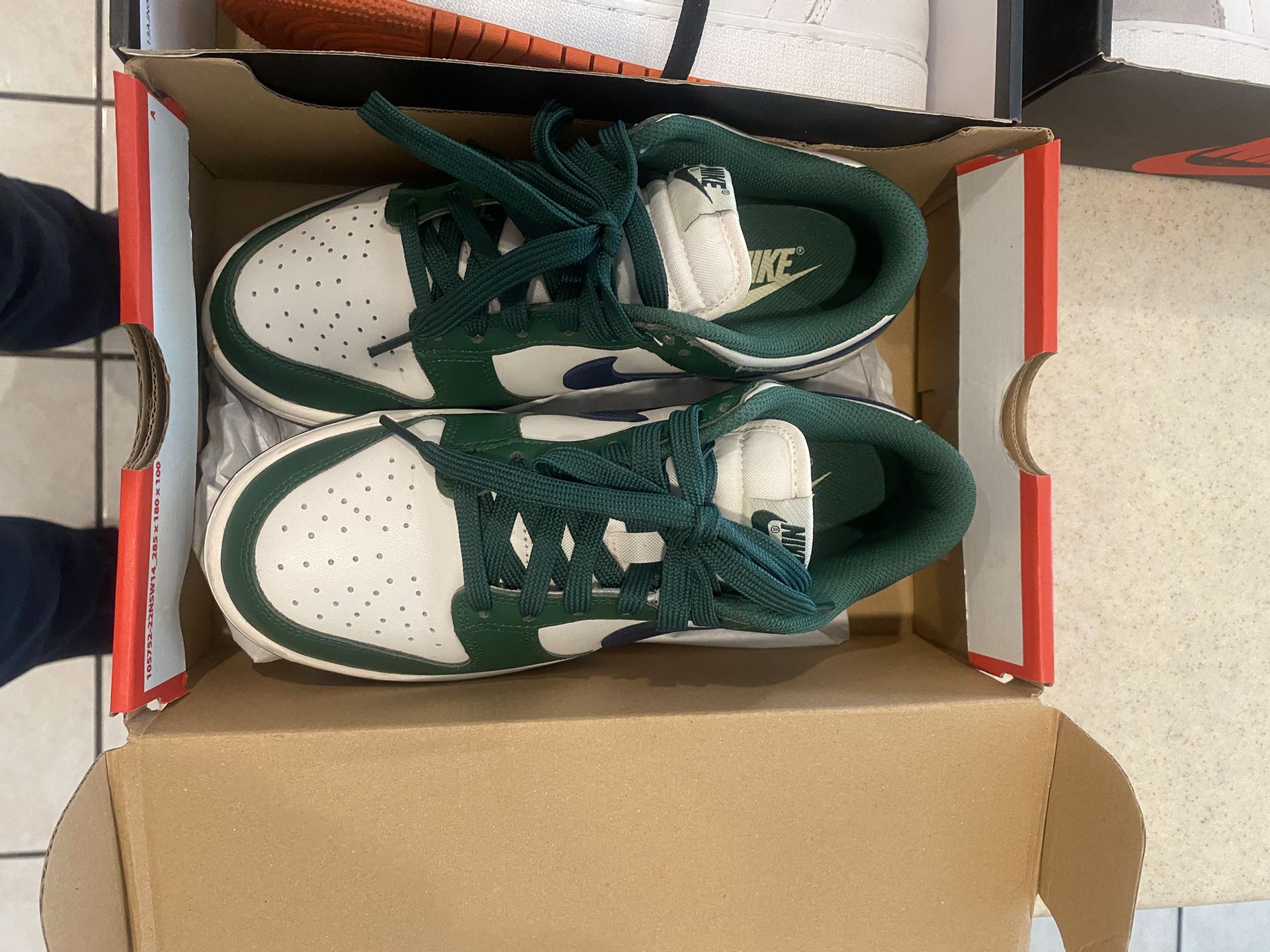 Dunks and Jordan 1’s