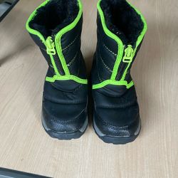 Boys Winter Snow Boots Size 9 Child