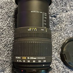 18-200mm Sigma Lens