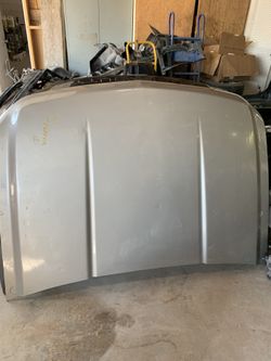 Primed Steel Hood For 2011-2014 GMC Sierra 2500 HD & 3500 HD – Direct Replacement By Evan-Fischer