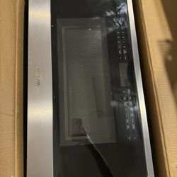 Whirpoll Microwave With Air Fryer 