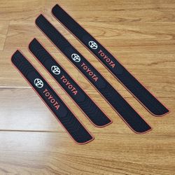 BRAND NEW UNIVERSAL 4PCS TOYOTA RUBBER DOOR SILL PROTECTOR SCUFF