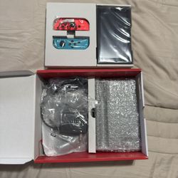 Nintendo Switch 