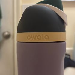 Owala water bottle