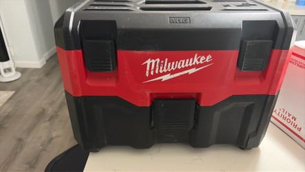 2 gallon wet/dry vacuum