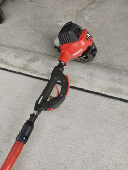 Gas powered pole chainsaw