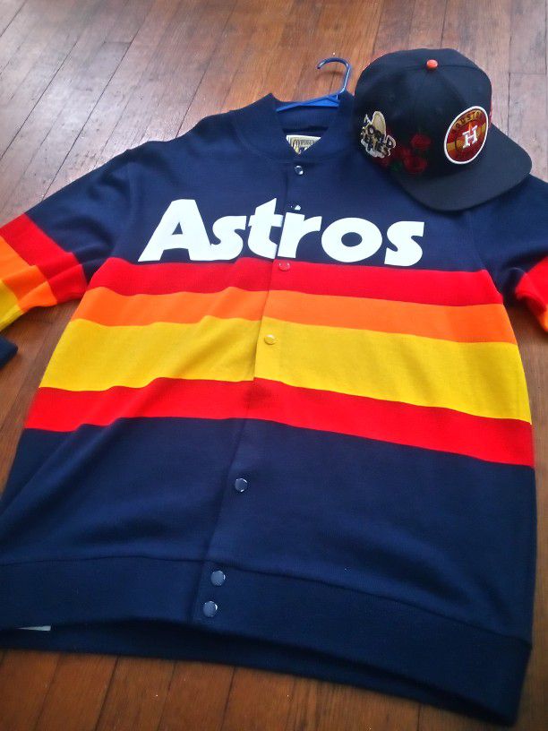 Tro Back World Champion Astros Sweater Not Jacket Sweater With A World  Champion 2017 Never Worn Step Back Fitted Cap Action Price 250 for Sale in  Jacinto City, TX - OfferUp