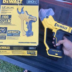 20V MAX Cordless Battery Powered Pruner (Tool Only)