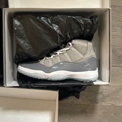 Cool grey 11