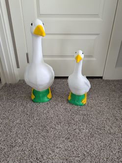 17 and 23 inch Porch Geese and Holiday Outfit Collection